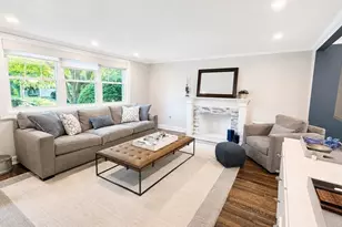 7 John St, Needham, MA 02494 - Photo 4
