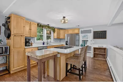 11 Haverhill Rd, Topsfield, MA 01983 - Photo 4