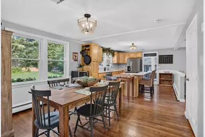 11 Haverhill Rd, Topsfield, MA 01983 - Photo 8