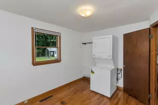 293 N Loomis St, Southwick, MA 01077 - Photo 24