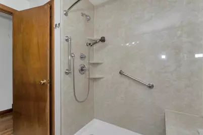 293 N Loomis St, Southwick, MA 01077 - Photo 20