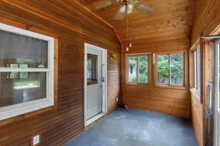 293 N Loomis St, Southwick, MA 01077 - Photo 34