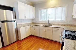 173 Springvale Ave, Everett, MA 02149 - Photo 2