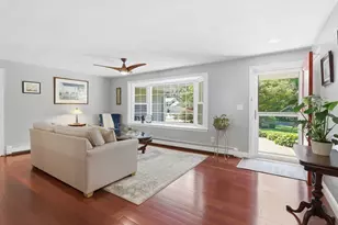 17 Hickory Ln, Framingham, MA 01701 - Photo 6