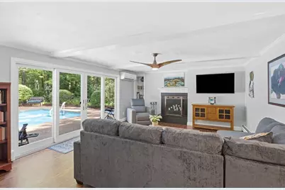 17 Hickory Lane, Framingham, MA 01701 - Photo 16