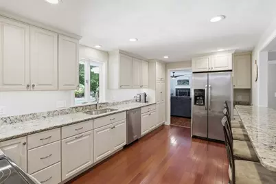 17 Hickory Lane, Framingham, MA 01701 - Photo 10