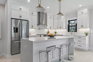 11 Lowell St, Arlington, MA 02476 - Photo 2