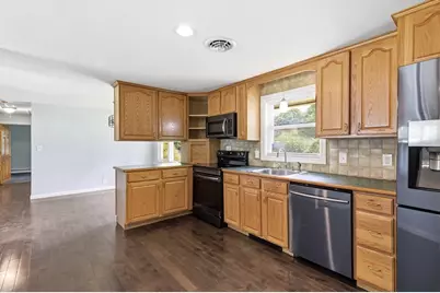 35 Dandy Rd, Brockton, MA 02302 - Photo 14
