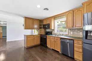 35 Dandy Rd, Brockton, MA 02302 - Photo 14