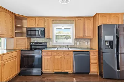 35 Dandy Rd, Brockton, MA 02302 - Photo 10