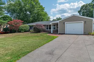 35 Dandy Rd, Brockton, MA 02302 - Photo 4