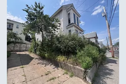 41 Mount Vernon St, Lowell, MA 01854 - Photo 1