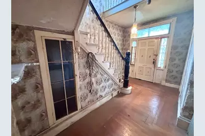 41 Mount Vernon St, Lowell, MA 01854 - Photo 16