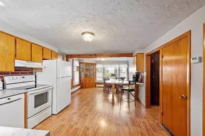164 Coleman St, Gardner, MA 01440 - Photo 10