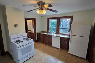 58 Caughey St, Waltham, MA 02451 - Photo 2