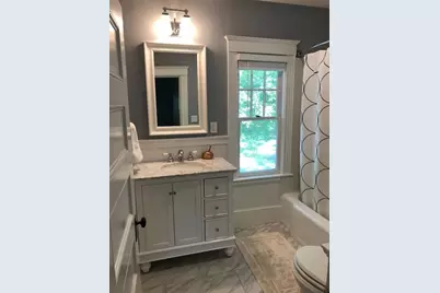 70 Sumner St, Newton, MA 02459 - Photo 20