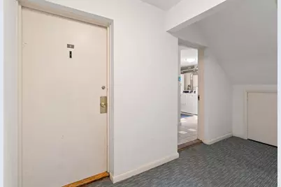 804 Centre Street #8, Boston, MA 02130 - Photo 12