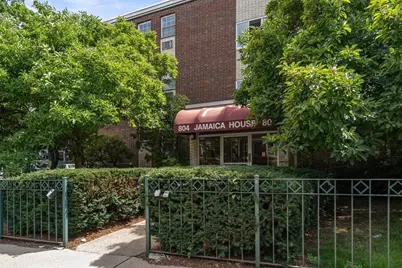 804 Centre Street #8, Boston, MA 02130 - Photo 18