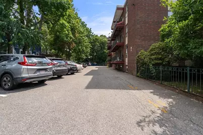 804 Centre Street #8, Boston, MA 02130 - Photo 22