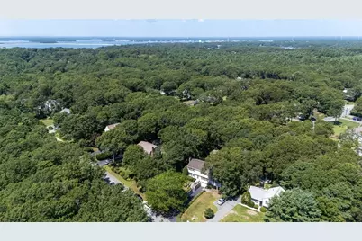 10 Pinehurst Dr, Bourne, MA 02532 - Photo 34