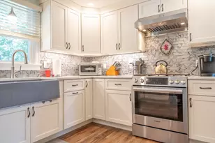10 Pinehurst Dr, Bourne, MA 02532 - Photo 8
