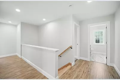24 Medford St, Springfield, MA 01107 - Photo 26