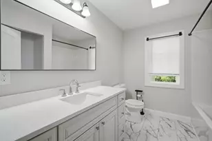 24 Medford St, Springfield, MA 01107 - Photo 24