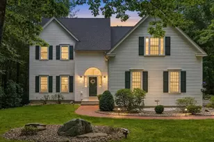 14 Whittier Dr, Bedford, NH 03304 - Photo 2