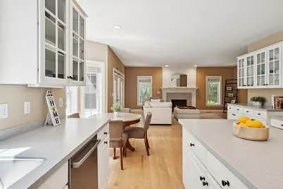 14 Whittier Drive, Bedford, NH 03304 - Photo 10