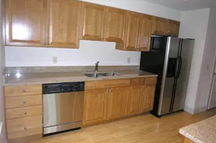 4 Abbott Ln, Concord, MA 01742 - Photo 2