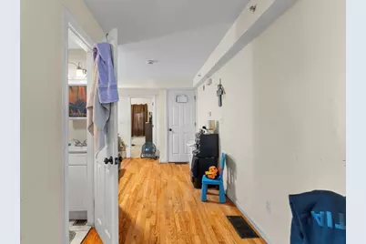 122 Winthrop St, Taunton, MA 02780 - Photo 28