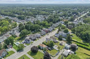 122 Winthrop St, Taunton, MA 02780 - Photo 14