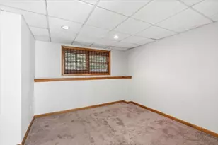 55 VFW Dr, Rockland, MA 02370 - Photo 16
