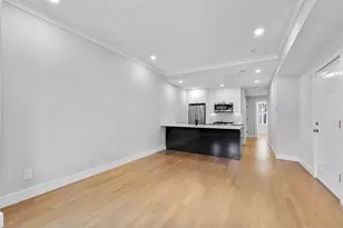 535 Newbury St, Boston, MA 02215 - Photo 1
