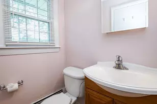 43 Catherine Dr, Peabody, MA 01960 - Photo 20