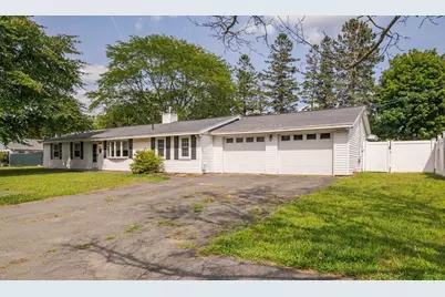 43 Catherine Dr, Peabody, MA 01960 - Photo 2