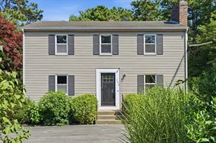 106 Bourne Rd, Plymouth, MA 02360 - Photo 1