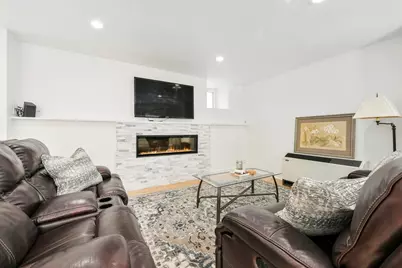 492 Beacon Street #82, Boston, MA 02115 - Photo 2
