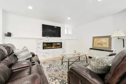 492 Beacon Street #82, Boston, MA 02115 - Photo 2