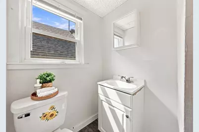 231 County St, Fall River, MA 02723 - Photo 12
