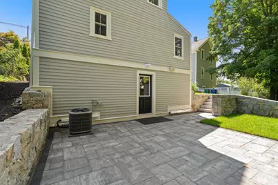 613 Grove St #613, Newton, MA 02462 - Photo 12