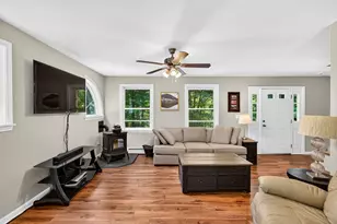 170 Queen Lake Rd, Phillipston, MA 01331 - Photo 8