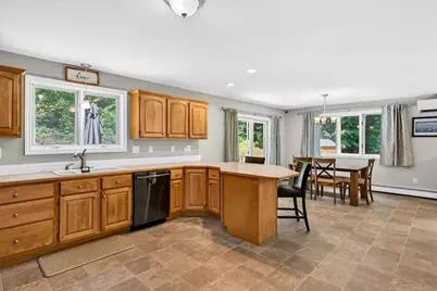 170 Queen Lake Rd, Phillipston, MA 01331 - Photo 2