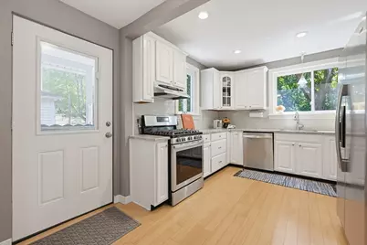 9 Parmenter Ave, Maynard, MA 01754 - Photo 10