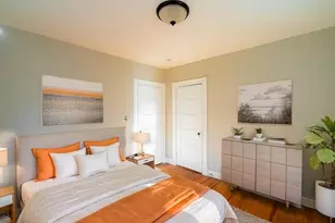 17 E Milton Rd, Brookline, MA 02445 - Photo 6
