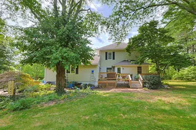 157 Taunton St, Wrentham, MA 02093 - Photo 38