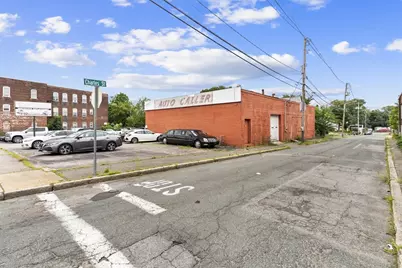 187 N Main St, Brockton, MA 02301 - Photo 2
