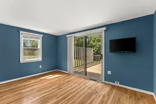 360 W Washington St, Hanson, MA 02341 - Photo 26