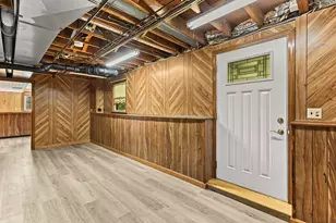 360 W Washington St, Hanson, MA 02341 - Photo 32