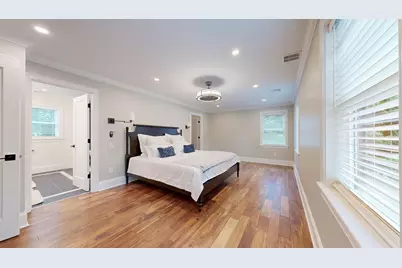 45 Clearwater Road, Newton, MA 02462 - Photo 18